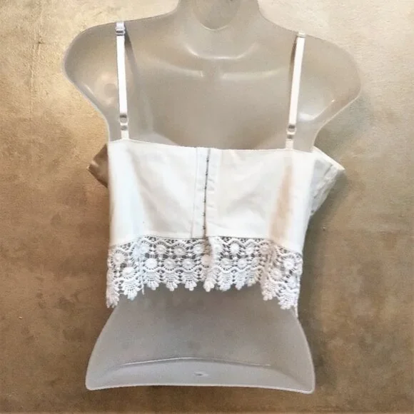 Beautiful Bustier Cami by Tobi NWT L - Picture 2 of 6